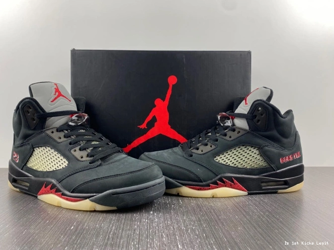 DR0092-001 5 Off Air Jordan Gore-Tex Noir 0626